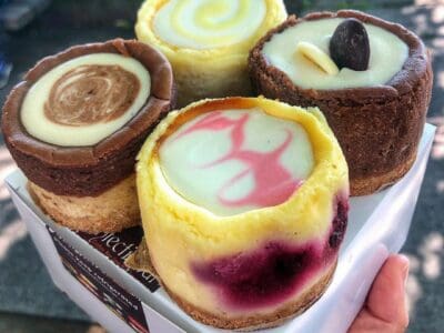 desserts at pike place market
